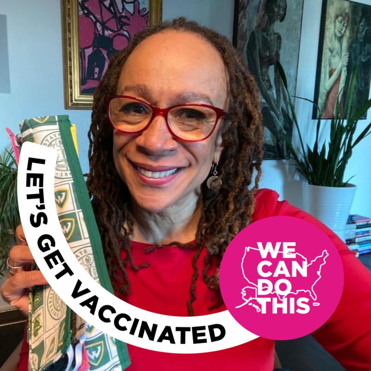 Photo of S. Epatha Merkerson after getting vaccinated.